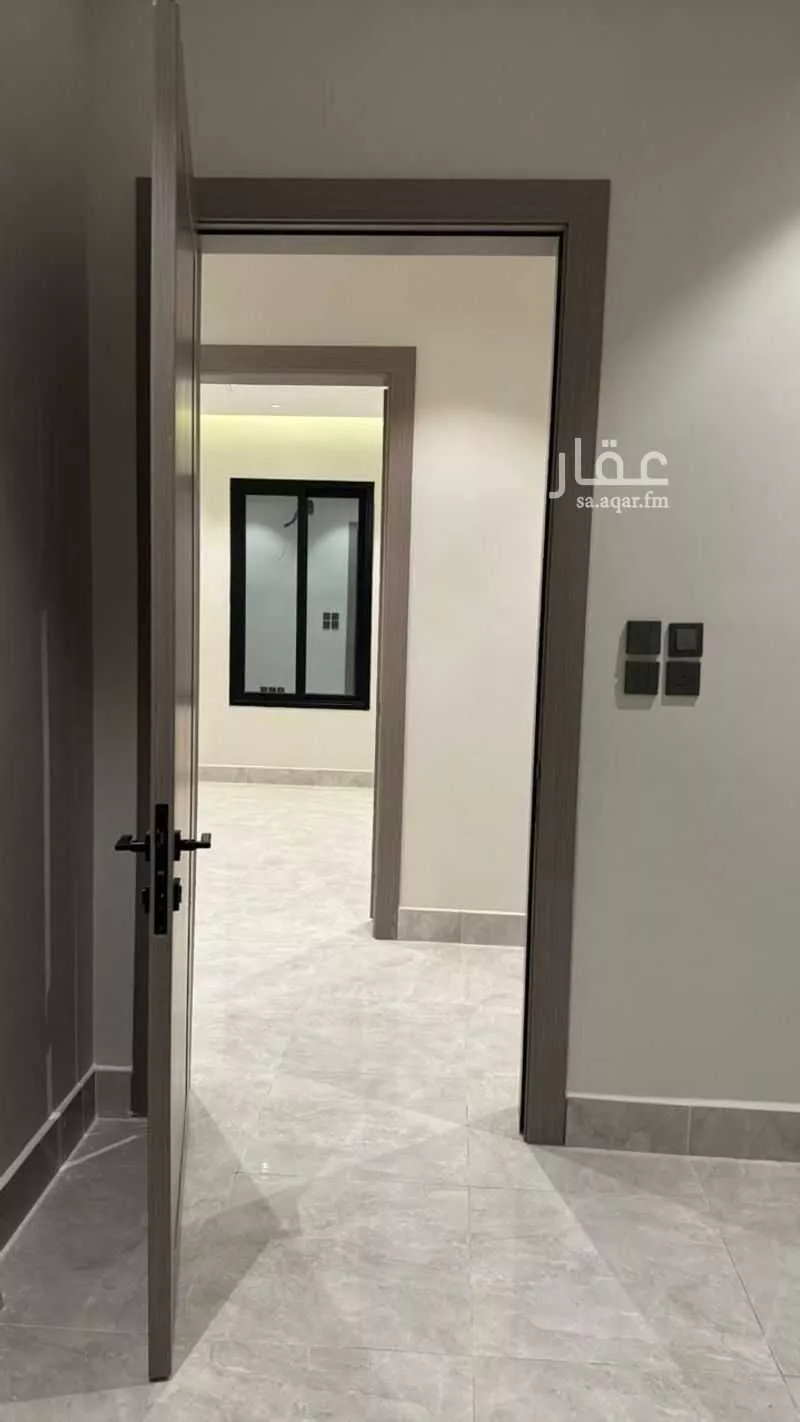 شقة 4 غرف في الحمرا 3