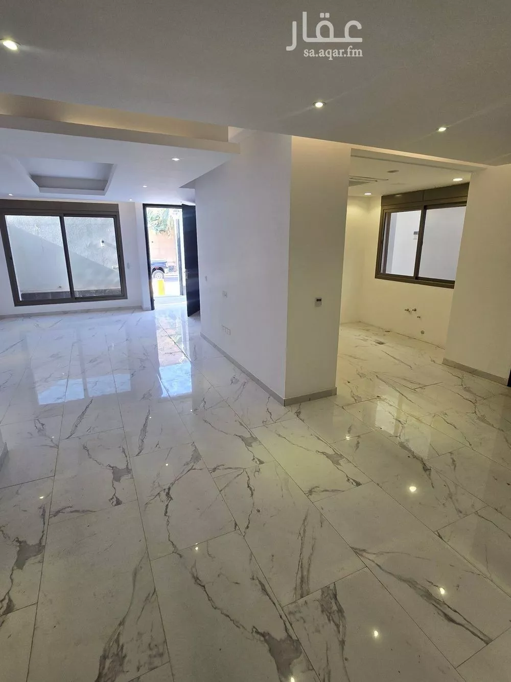 4 bedroom villa in Al Aridh, Riyadh 6