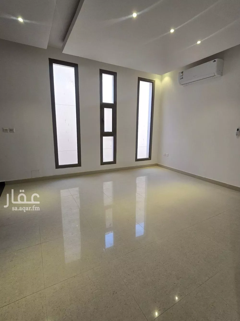 4 bedroom villa in Al Aridh, Riyadh 9