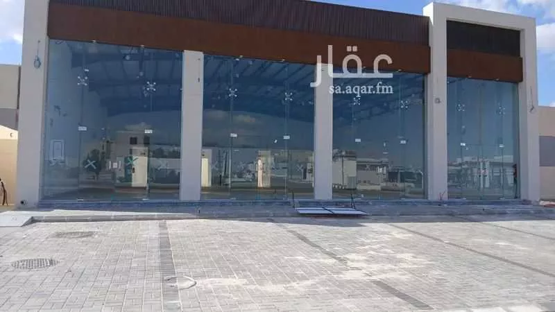 محل 735 م² في السكب