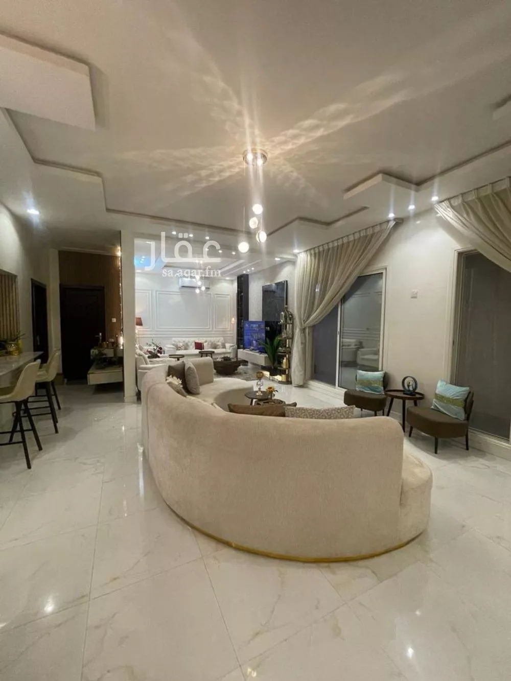 فيلا 7 غرف في الرمال 1