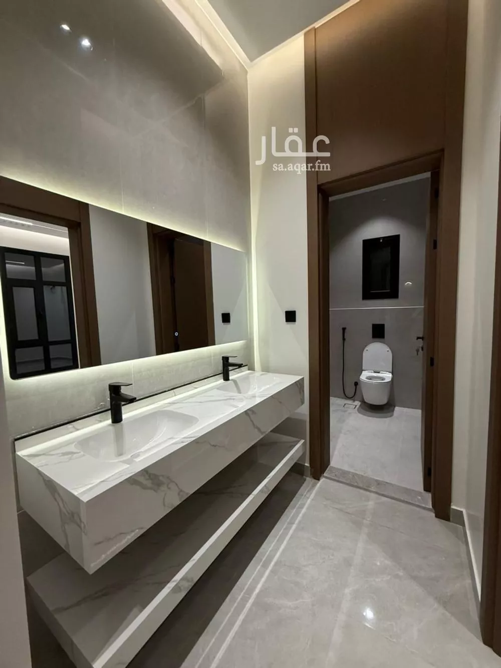 شقة 5 غرف في النعيم 1