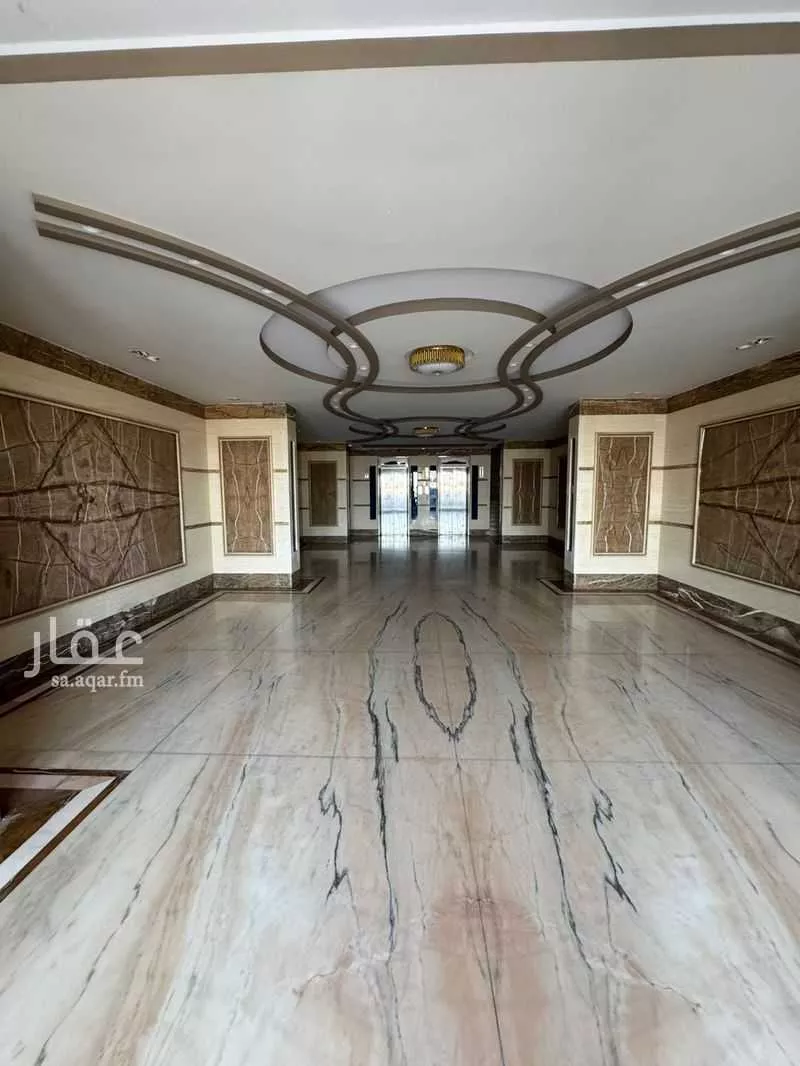 عمارة 650 م² في الورود 3