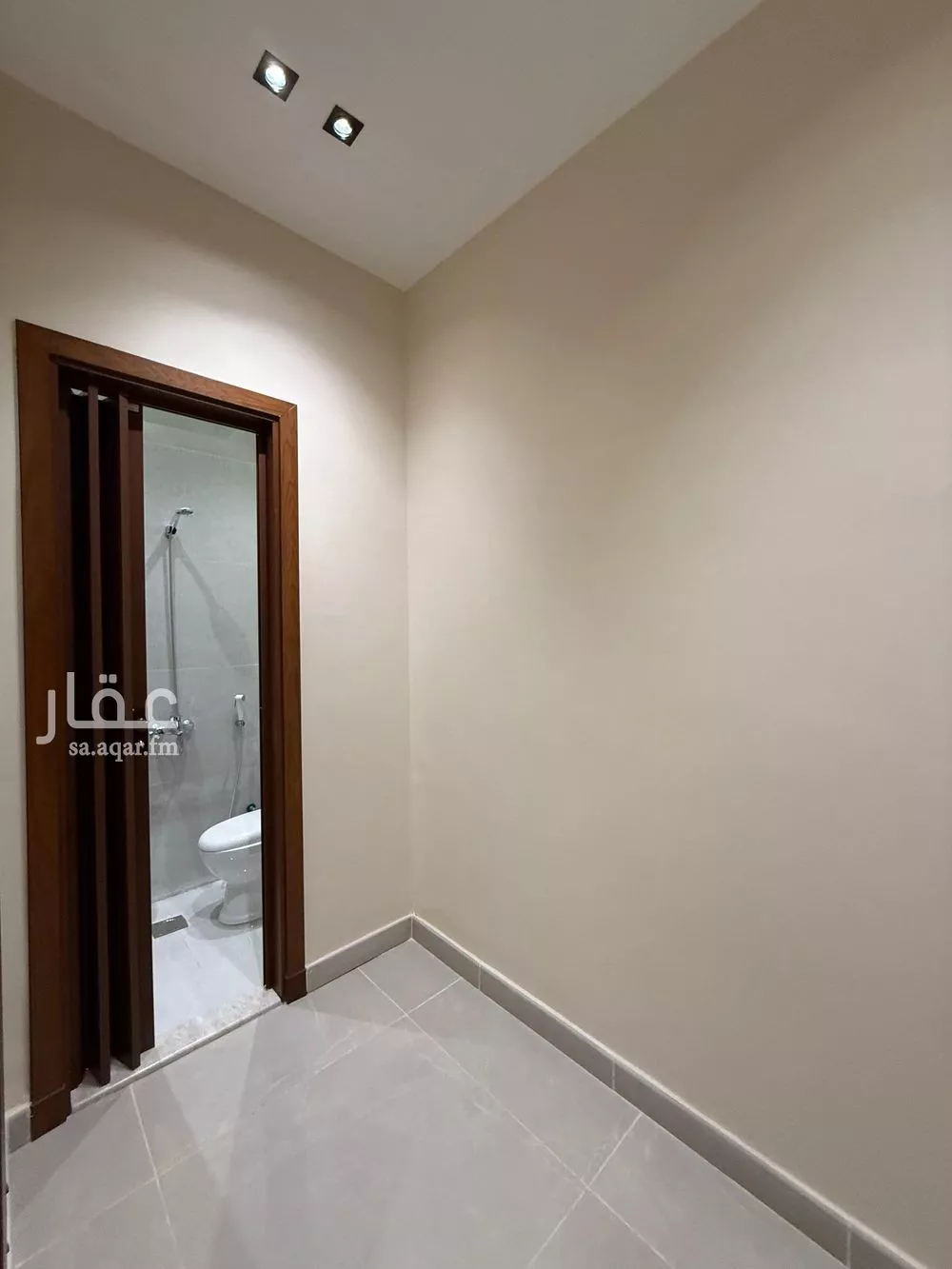 5 bedroom apartment in Al Salamah 3
