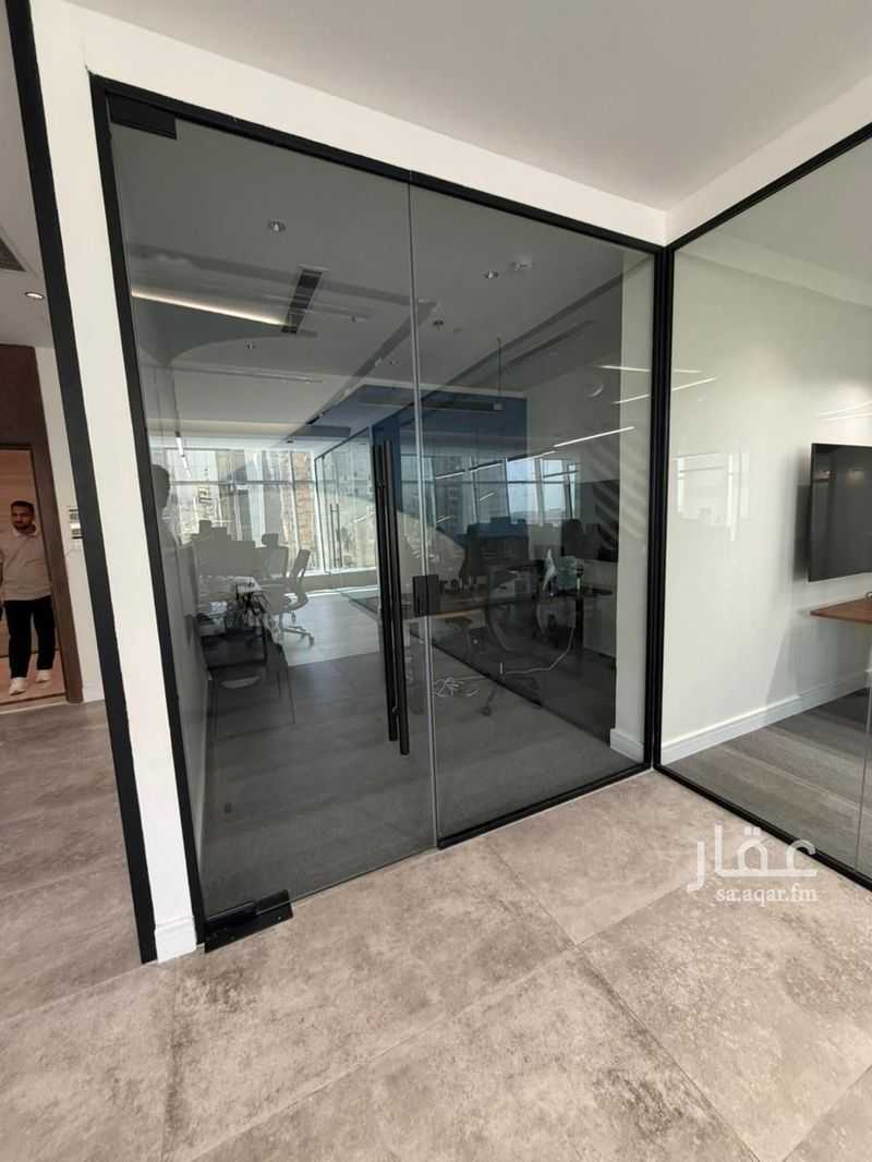 4 bedroom office in Al Aqiq, Riyadh 17