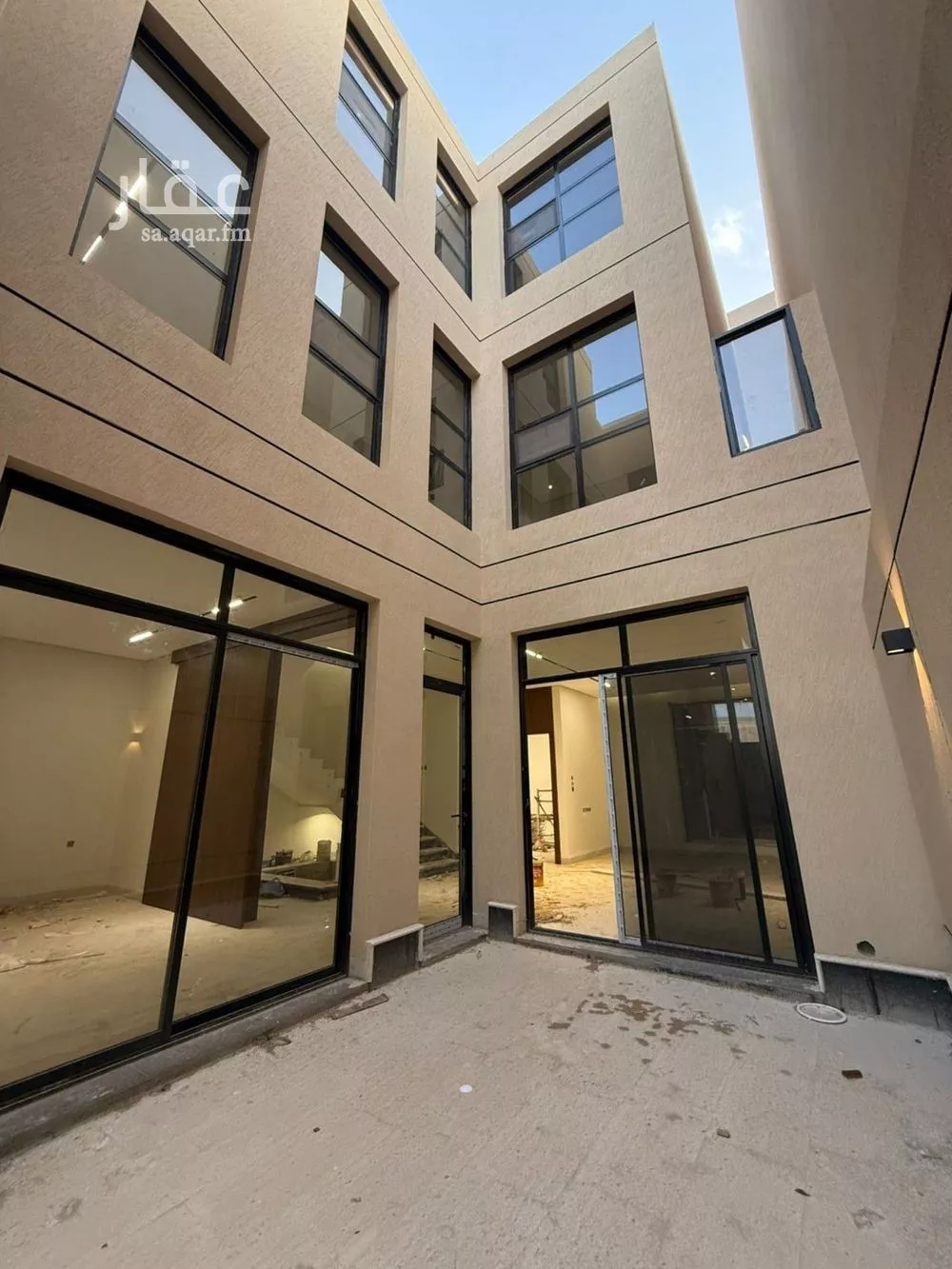 فيلا 6 غرف في المهدية 3