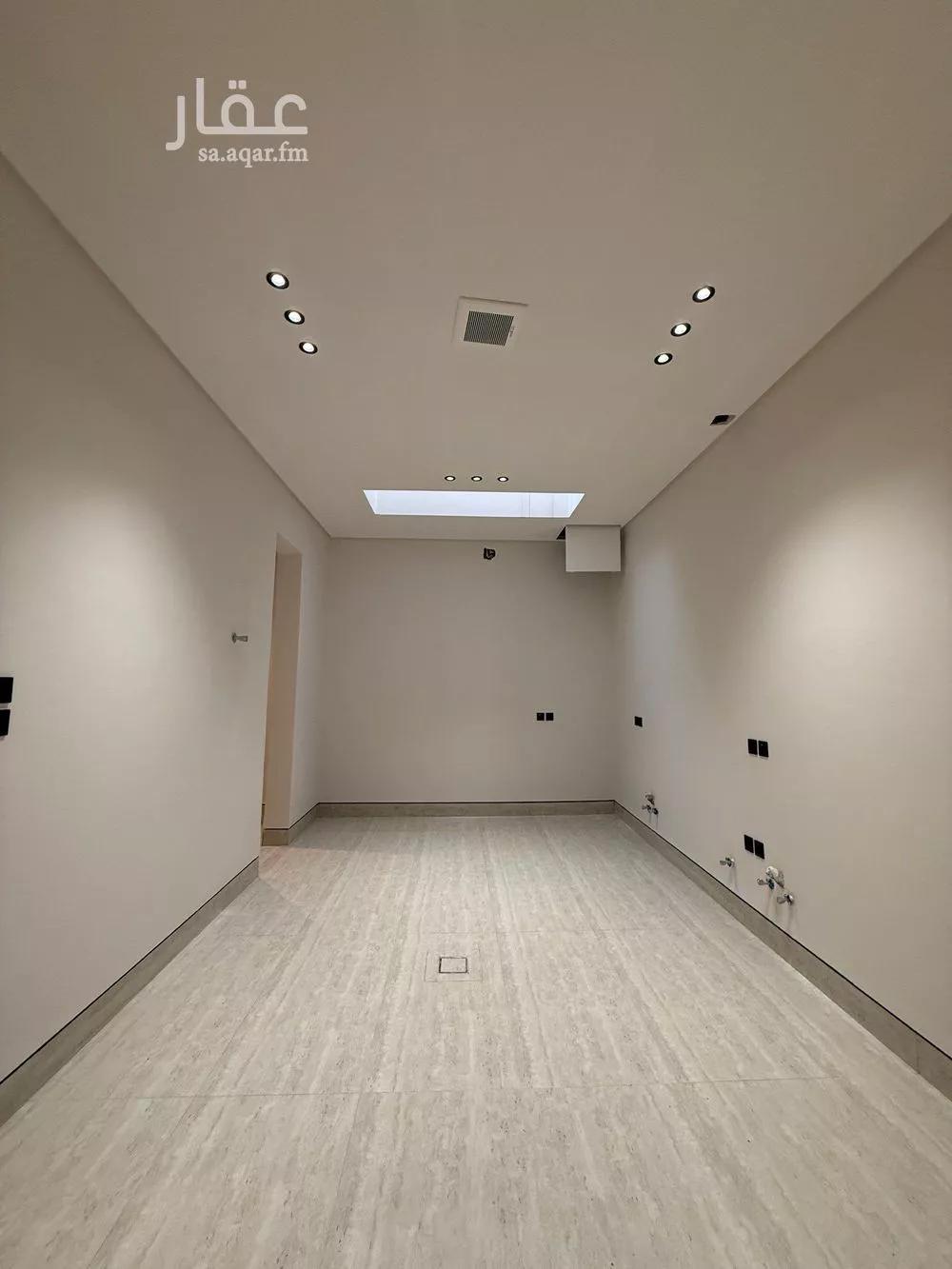 6 bedroom villa in Al Mahdiyyah 4