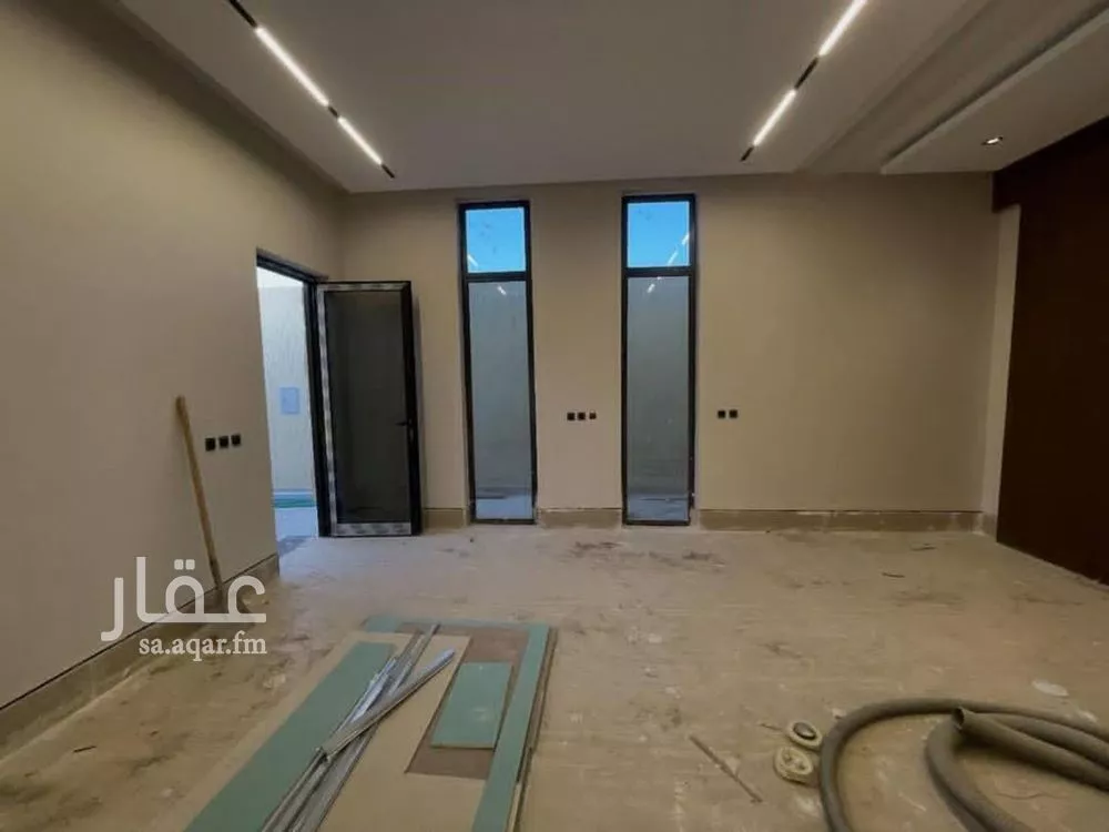 3 bedroom floor in Al Aridh 4