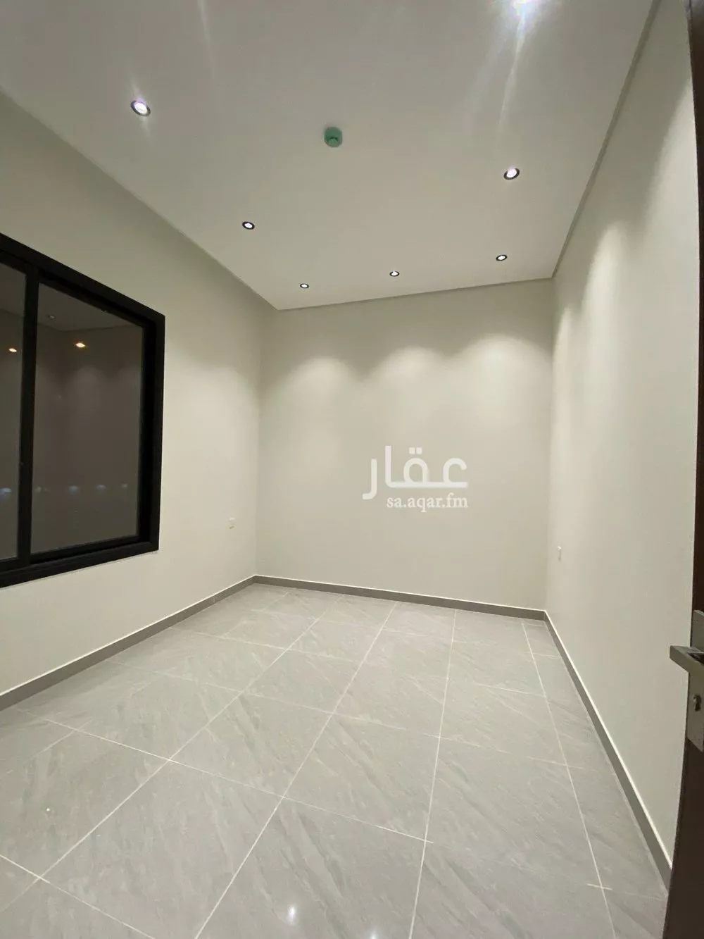 عمارة 900 م² في ظهرة لبن 4