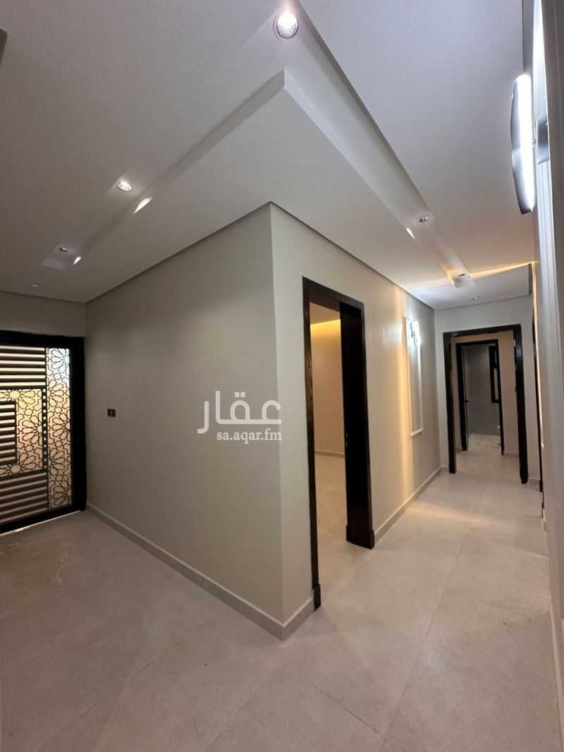 5 bedroom apartment in Al Aziziyah, Eastern Province 10