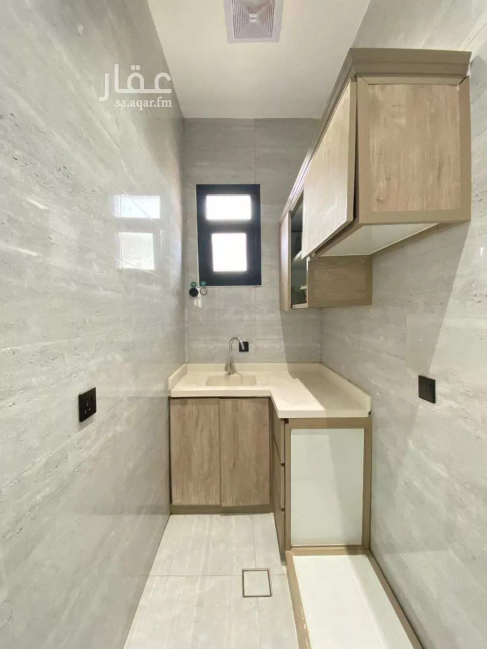 1 bedroom apartment in Dhahrat Laban 3