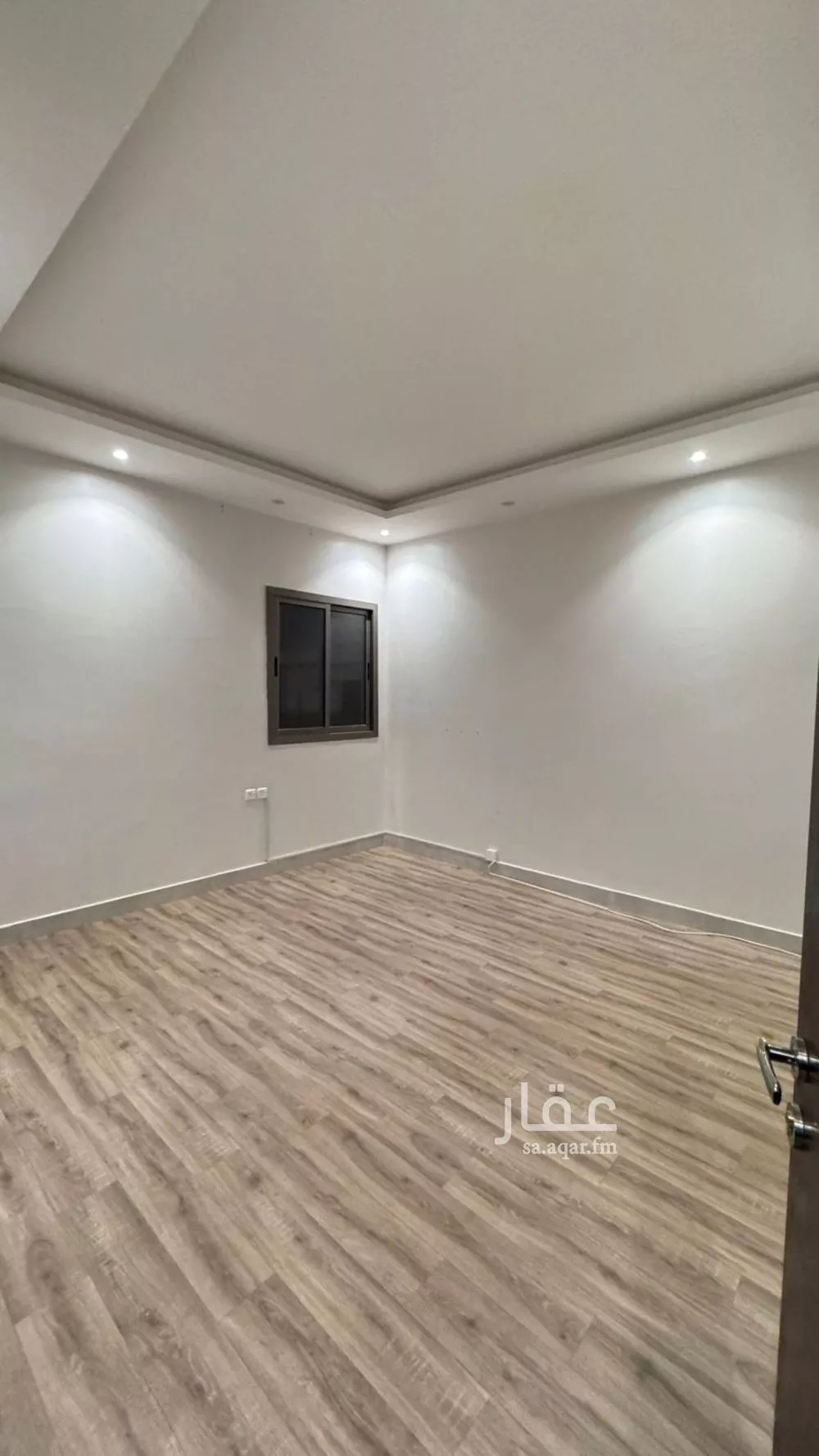 دور 3 غرف في العارض 4