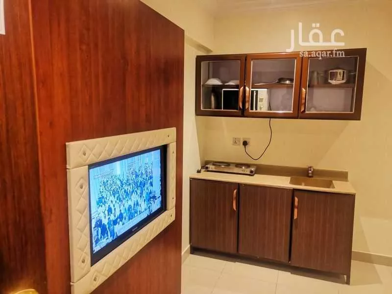 عمارة 610 م² في الضباط 5