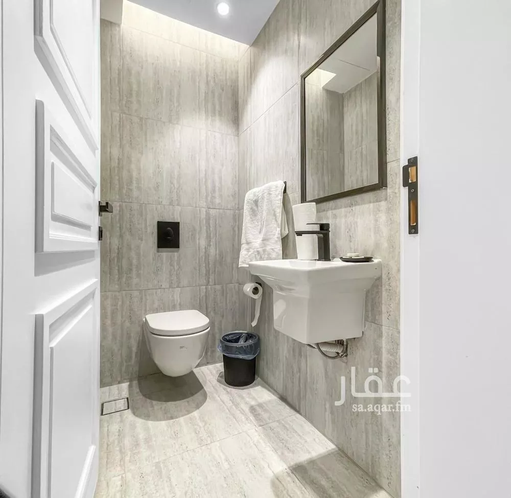 2 bedroom apartment in Al Aqiq 2