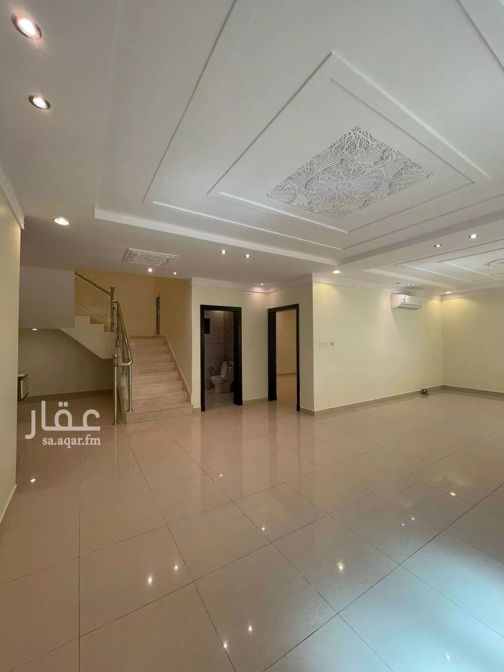 5 bedroom villa in Al Wadi, Riyadh 4