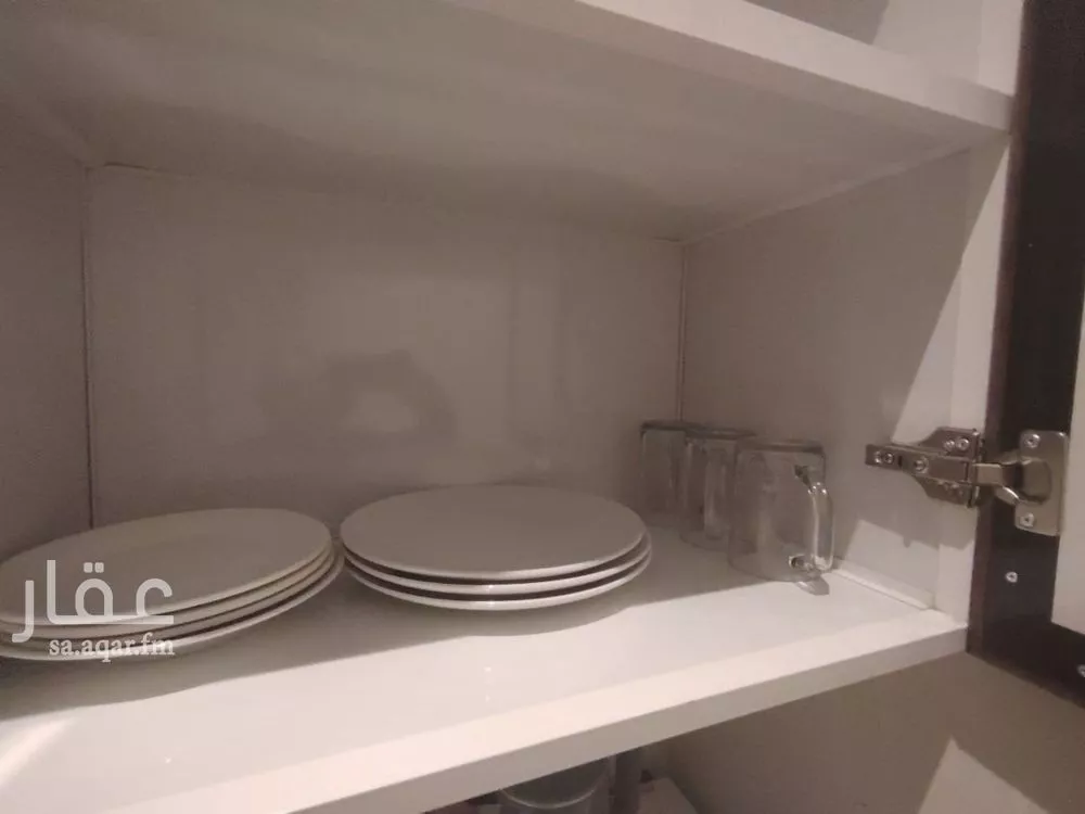 شقة 1 غرف في العارض 3