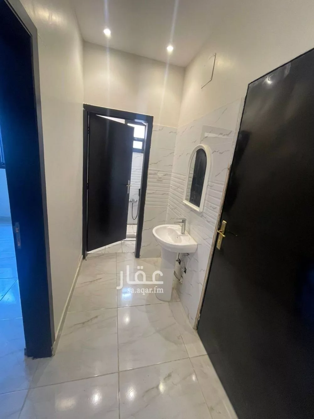 شقة 2 غرف في الرمال 1