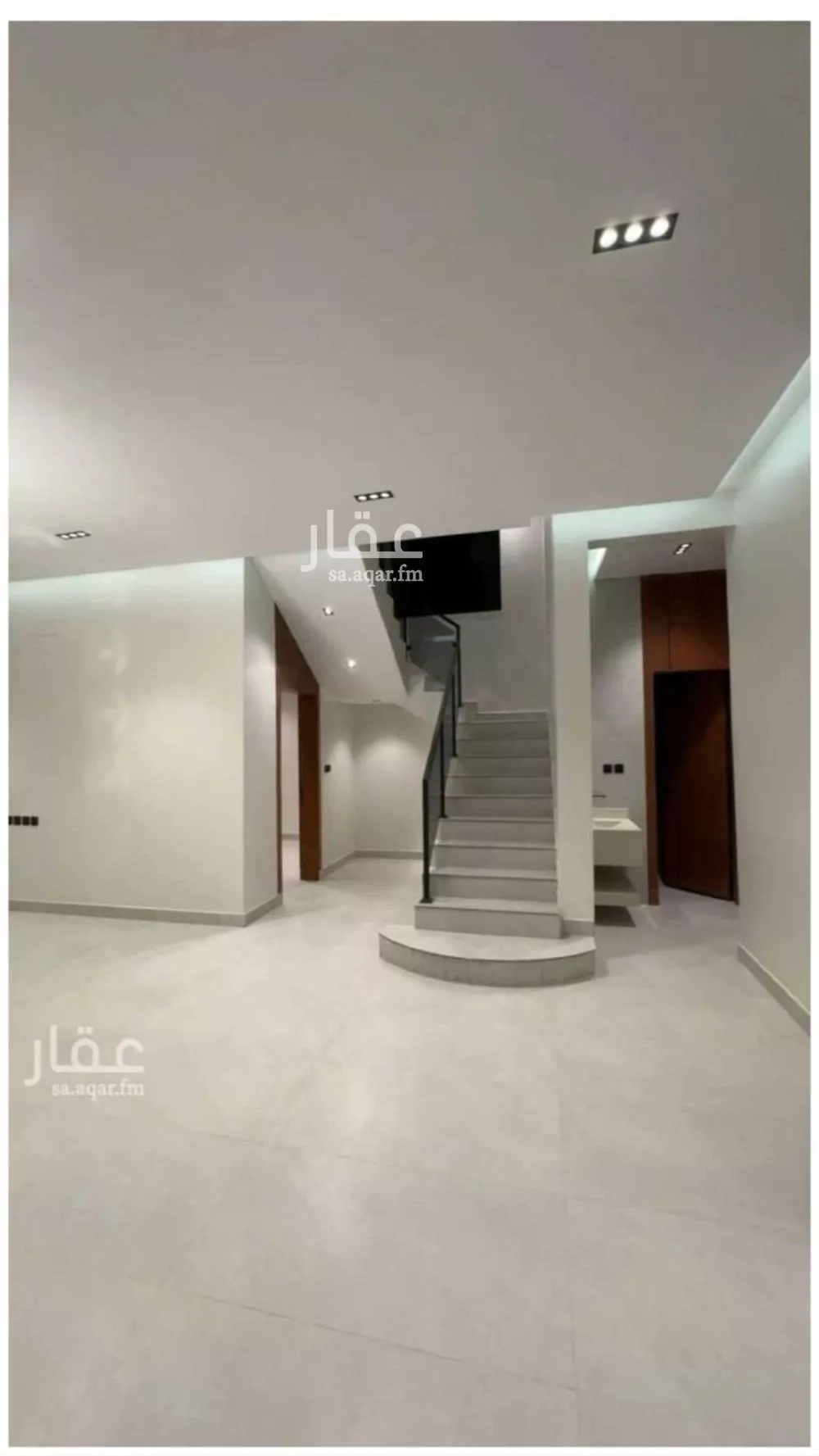4 bedroom villa in Al Rimal 3