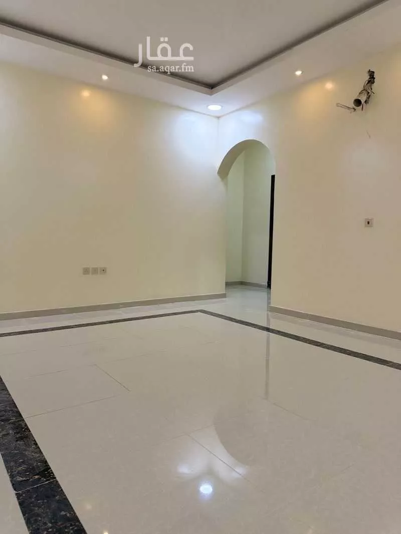 شقة 2 غرف في النور 4