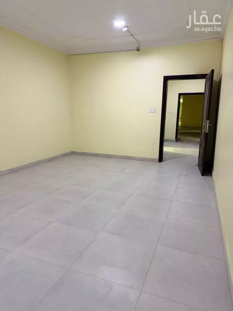 2 bedroom apartment in Uhud 4