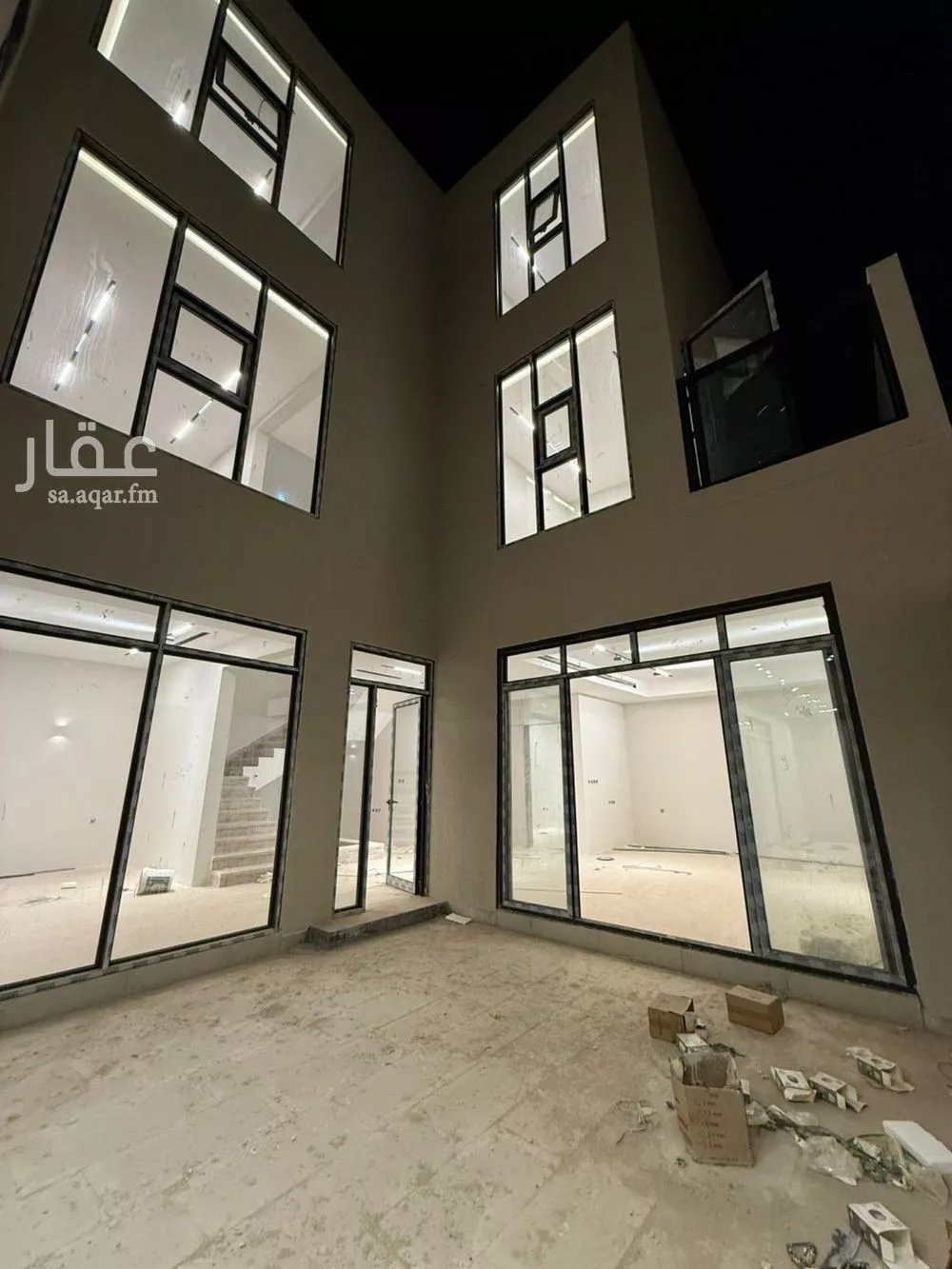 فيلا 6 غرف في المهدية 5