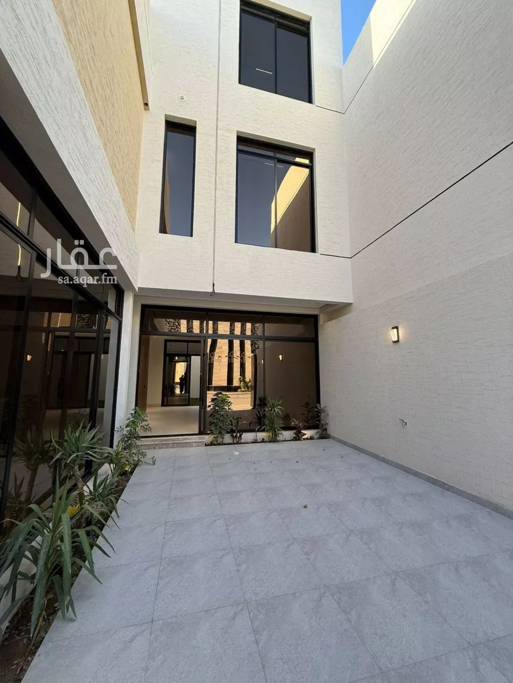 فيلا 6 غرف في المهدية 4