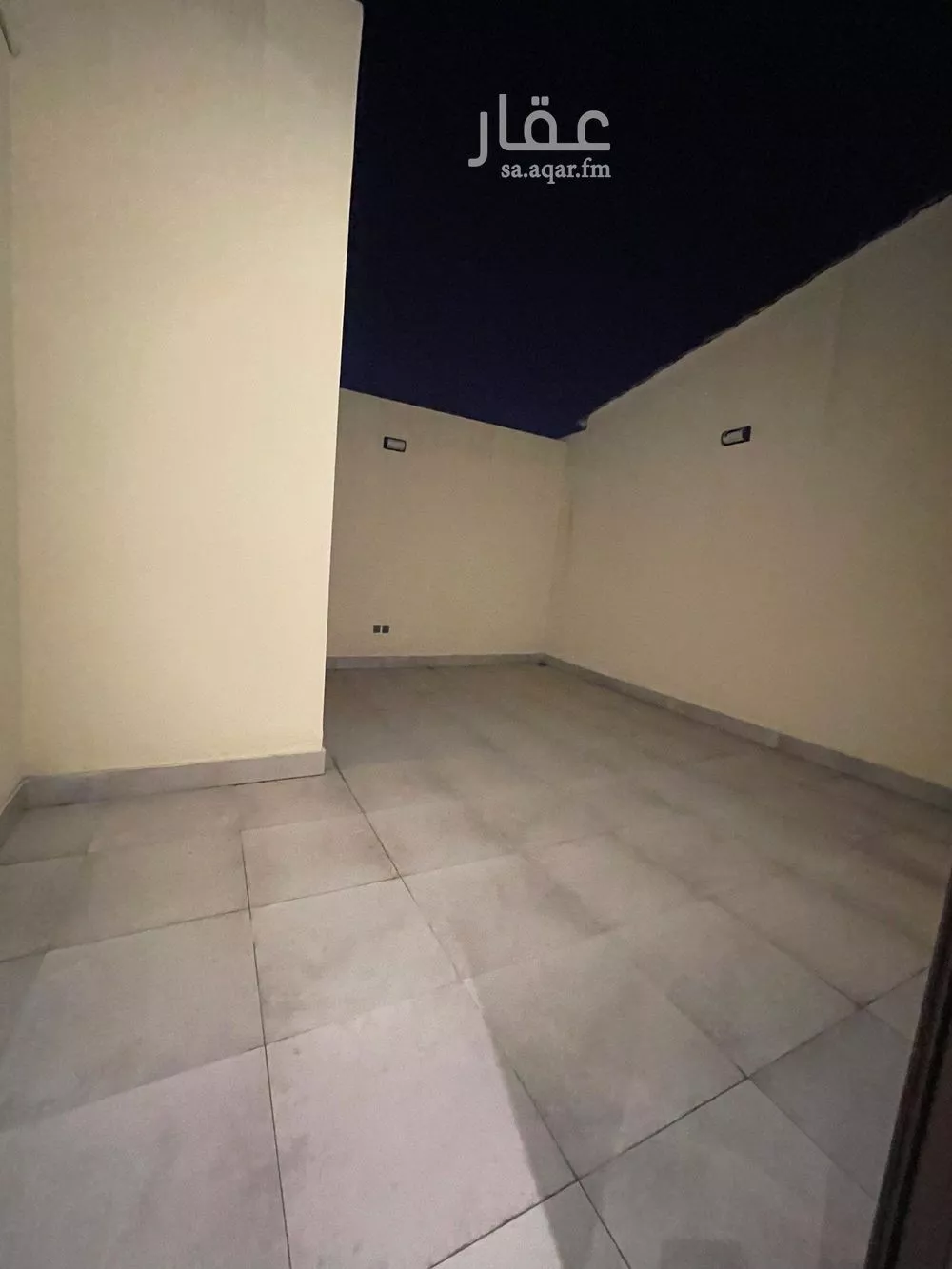 5 bedroom apartment in Al Bandariyah 1