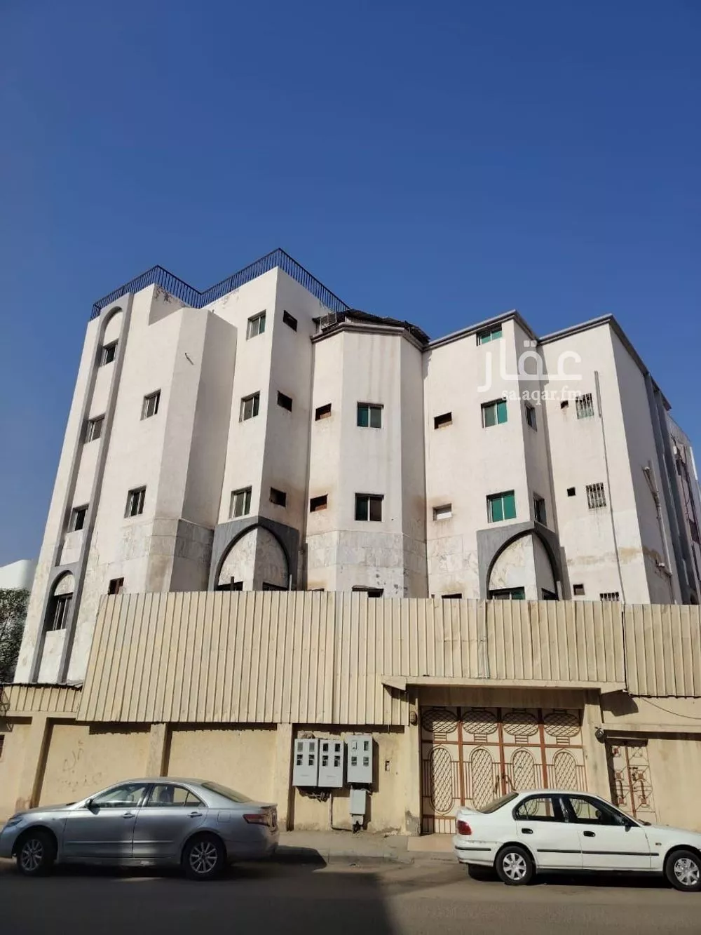 عمارة 583 م² في الخالدية 1