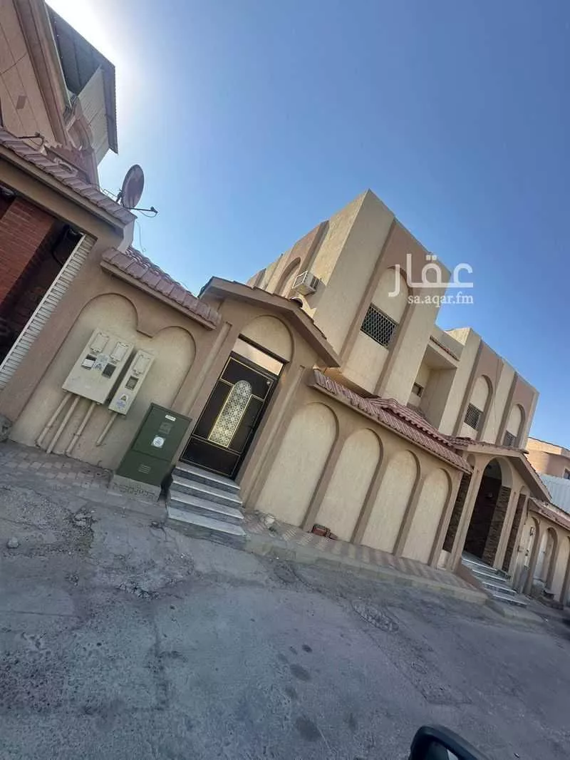 عمارة 625 م² في احد 1