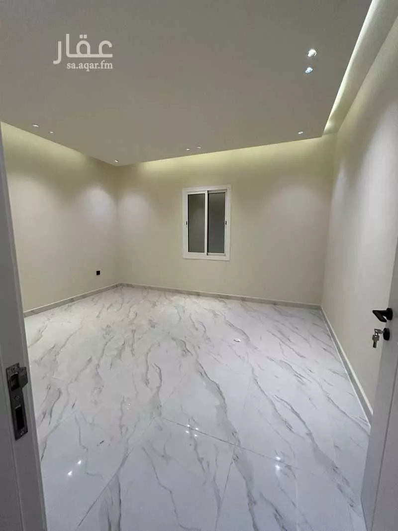 شقة 5 غرف في طيبة 4