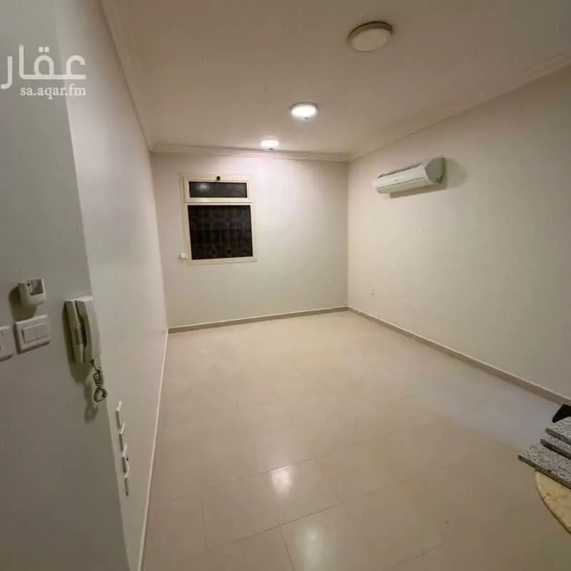 شقة 2 غرف في النزهة 3