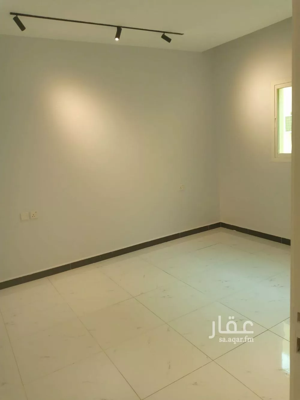 شقة 1 غرف في المروج 4