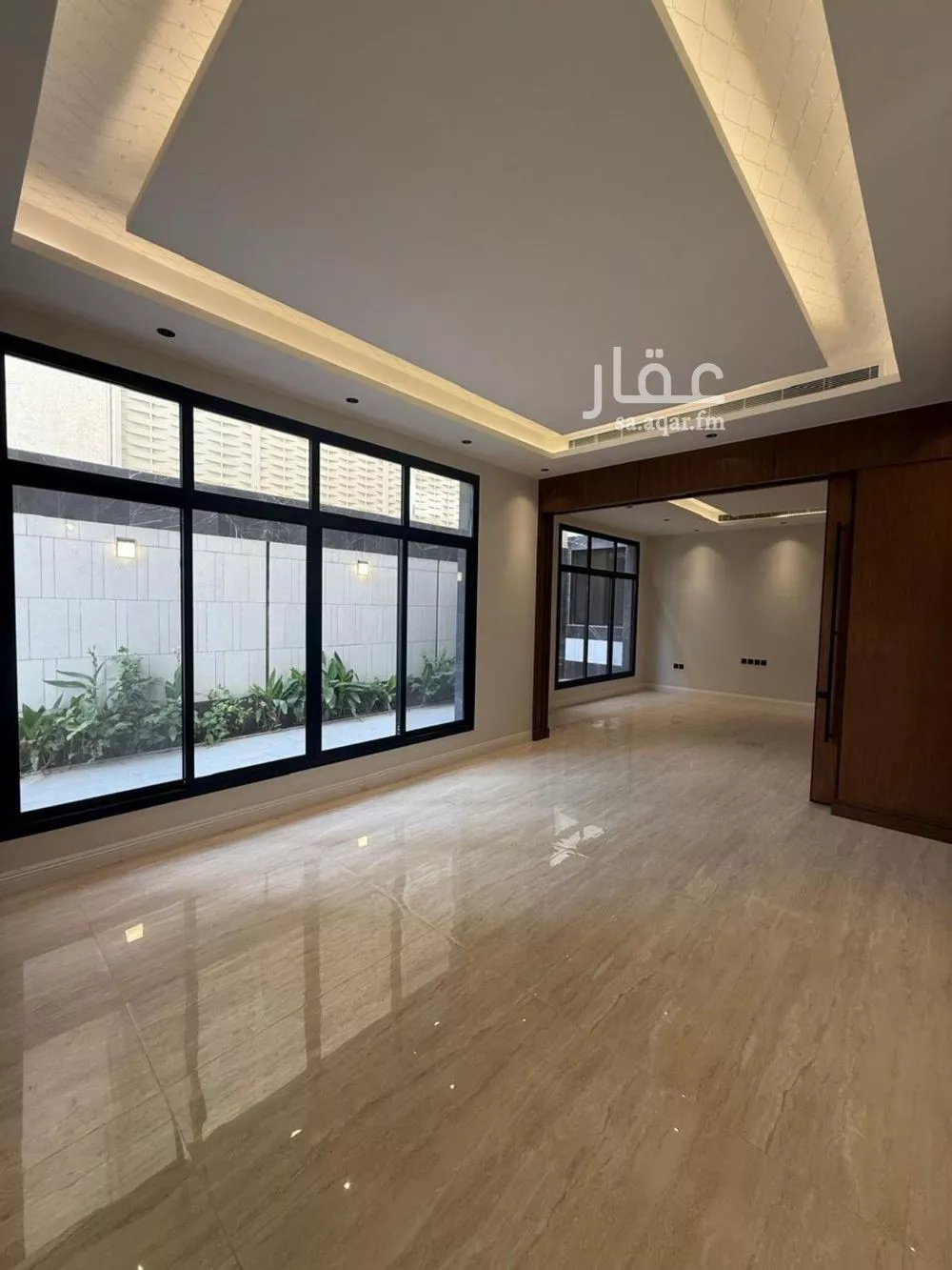 5 bedroom villa in Al Narjis 2