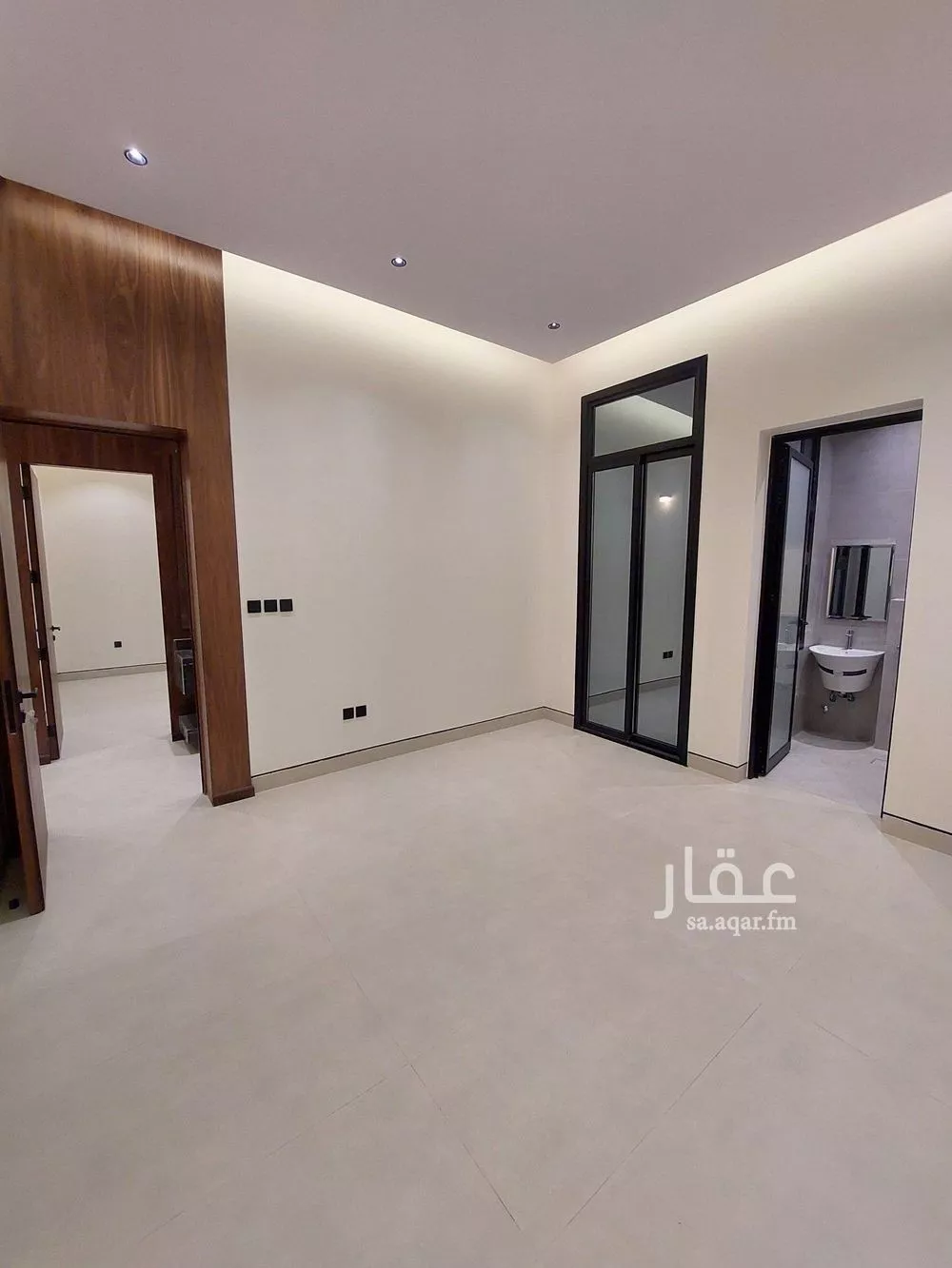 4 bedroom villa in Al Aridh, Riyadh 7