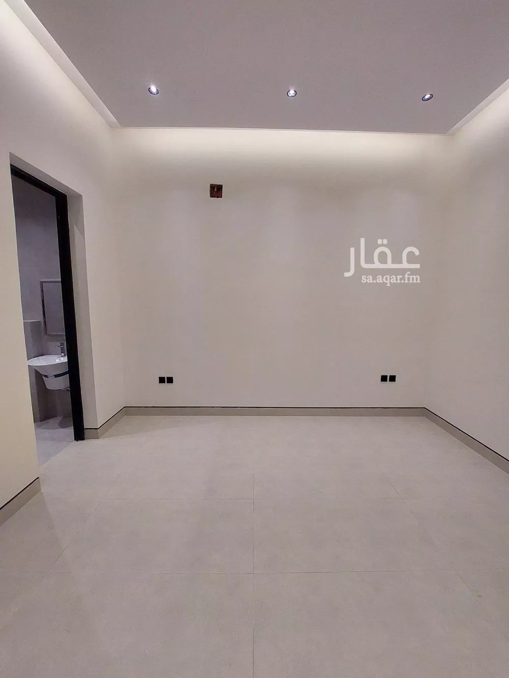 4 bedroom villa in Al Aridh, Riyadh 10