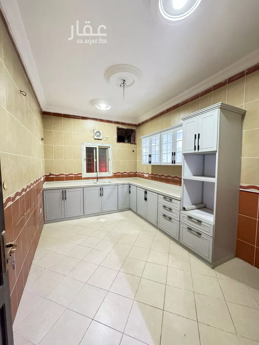 3 bedroom apartment in Obhur Al Janoubiah, Jeddah 4