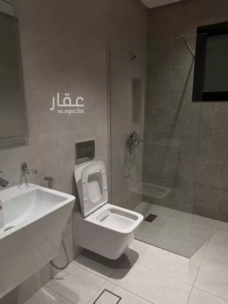 3 bedroom apartment in Al Nuzhah 4