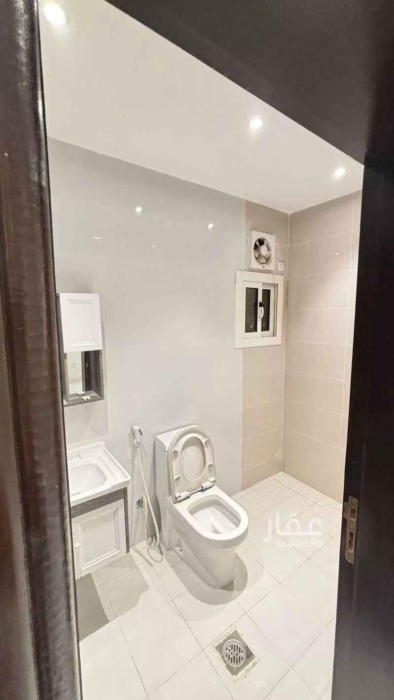 شقة 5 غرف في مريخ 2