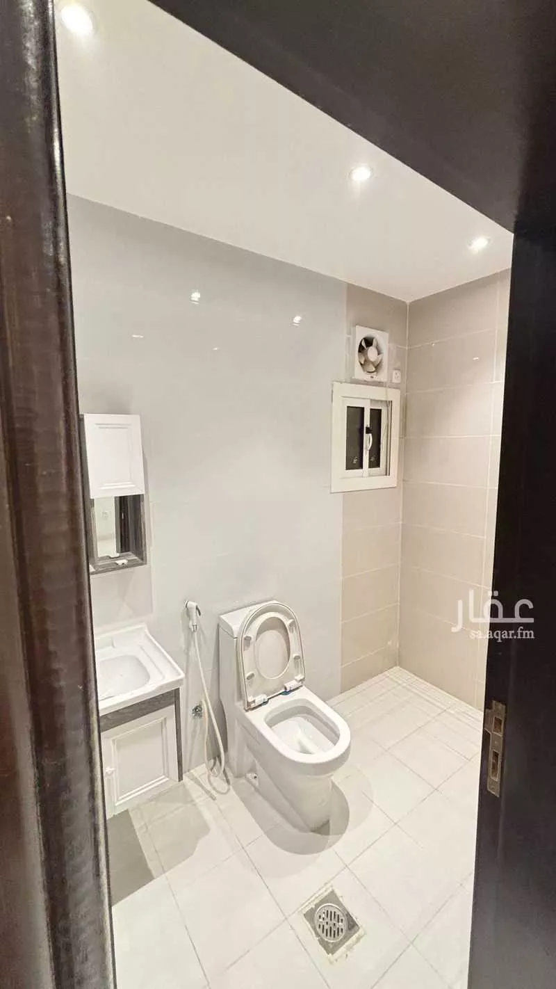 شقة 5 غرف في مريخ 3