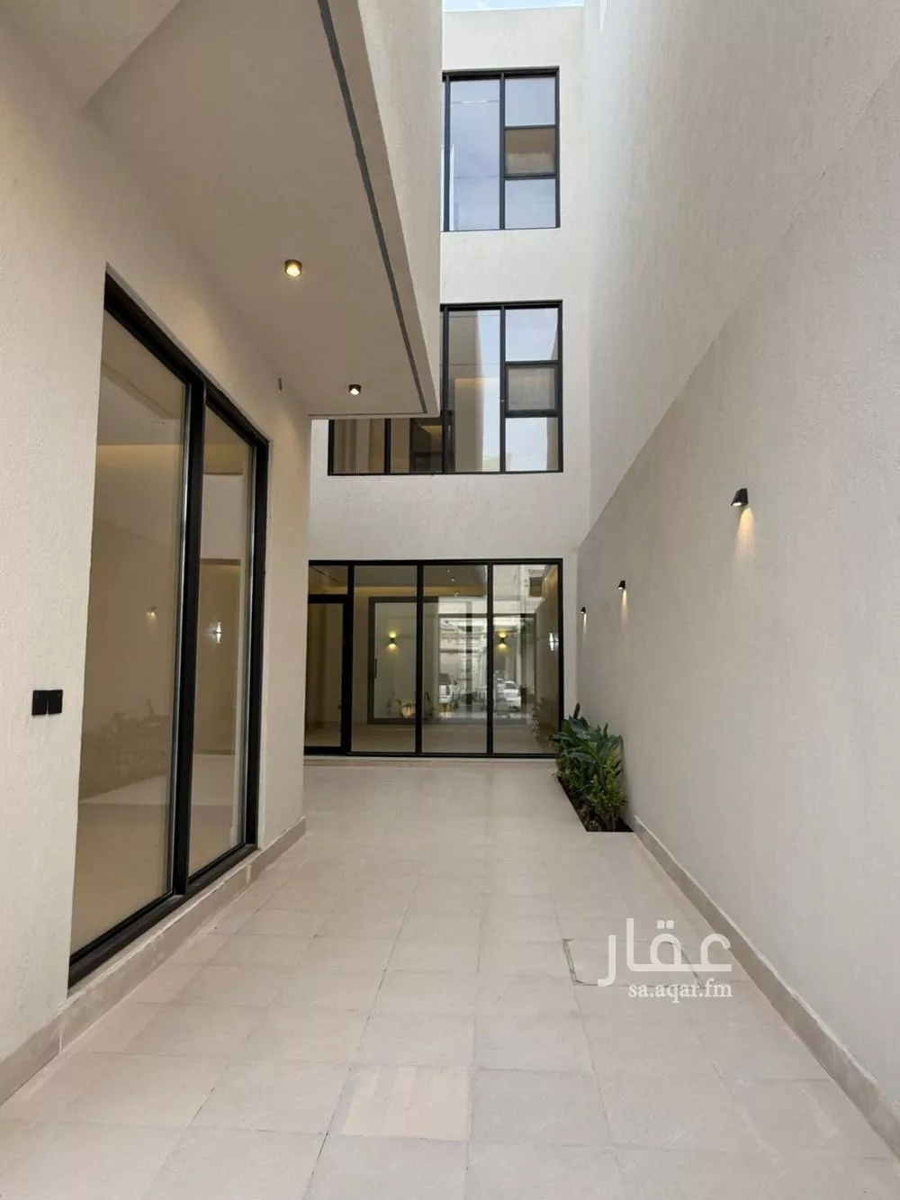 6 bedroom villa in Al Mahdiyyah 4