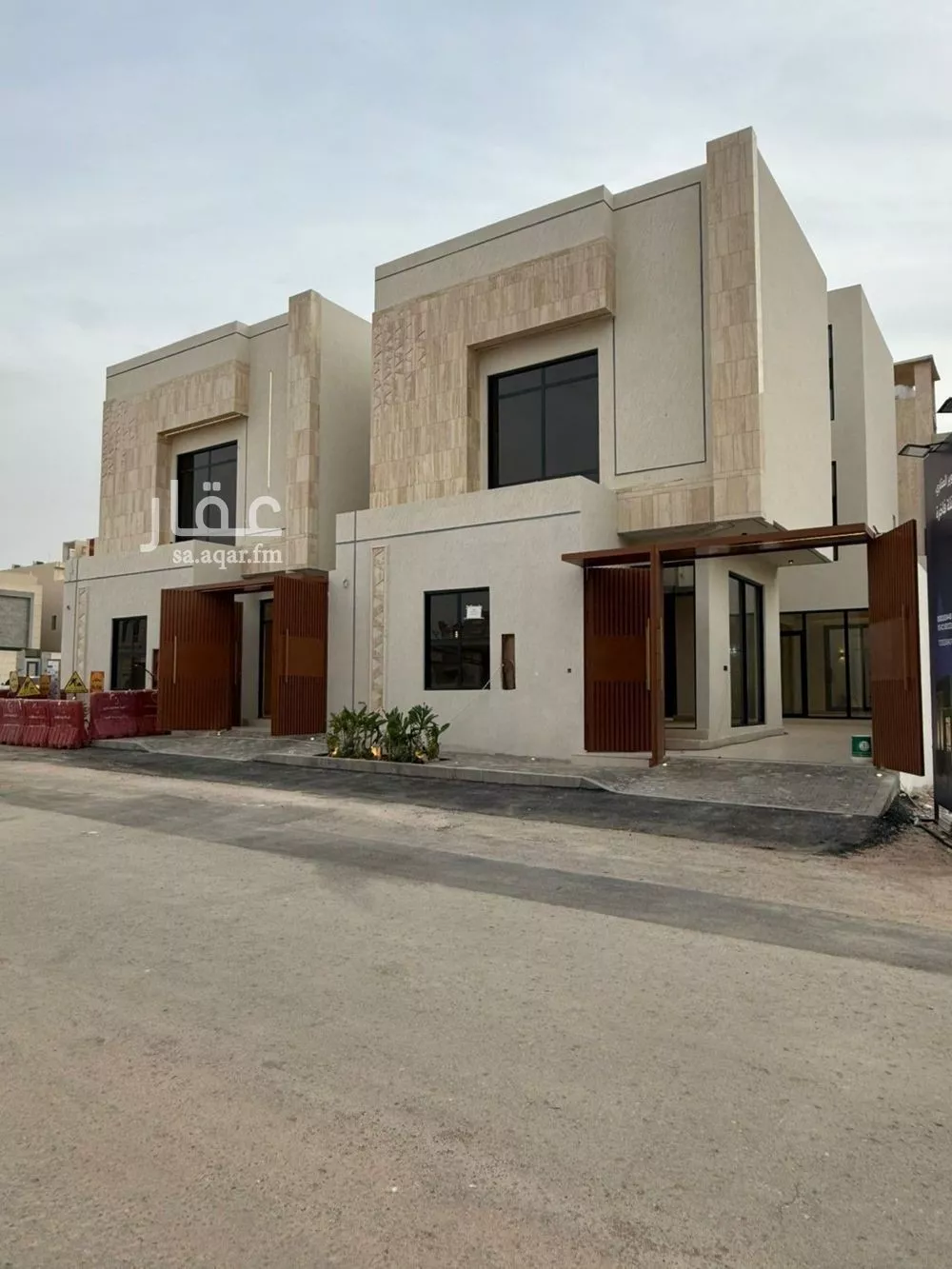 6 bedroom villa in Al Mahdiyyah 2