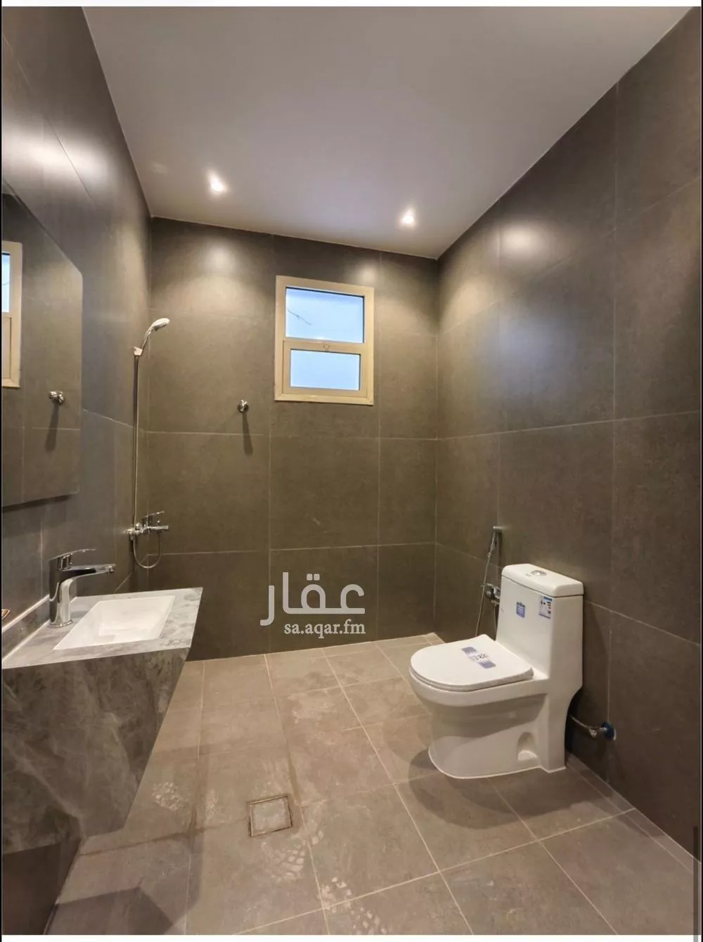 شقة 1 غرف في الورود 2