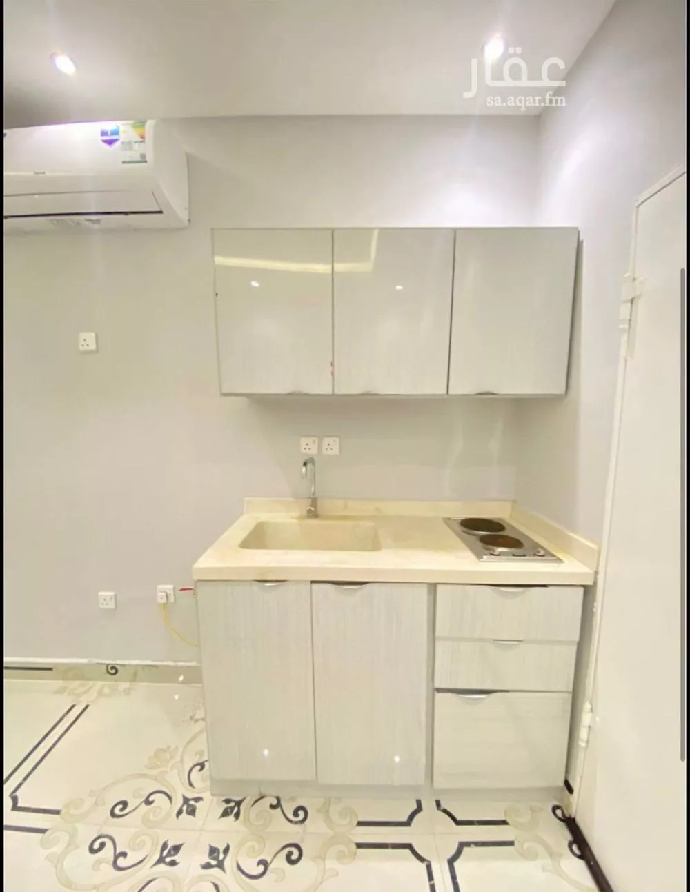 شقة 1 غرف في العقيق 3