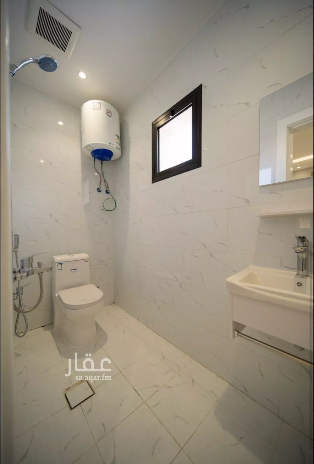 1 bedroom apartment in Al Qairawan 3
