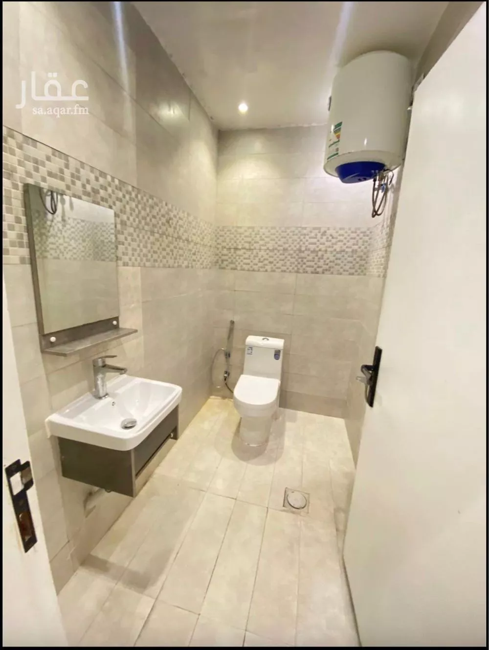 شقة 1 غرف في العقيق 2