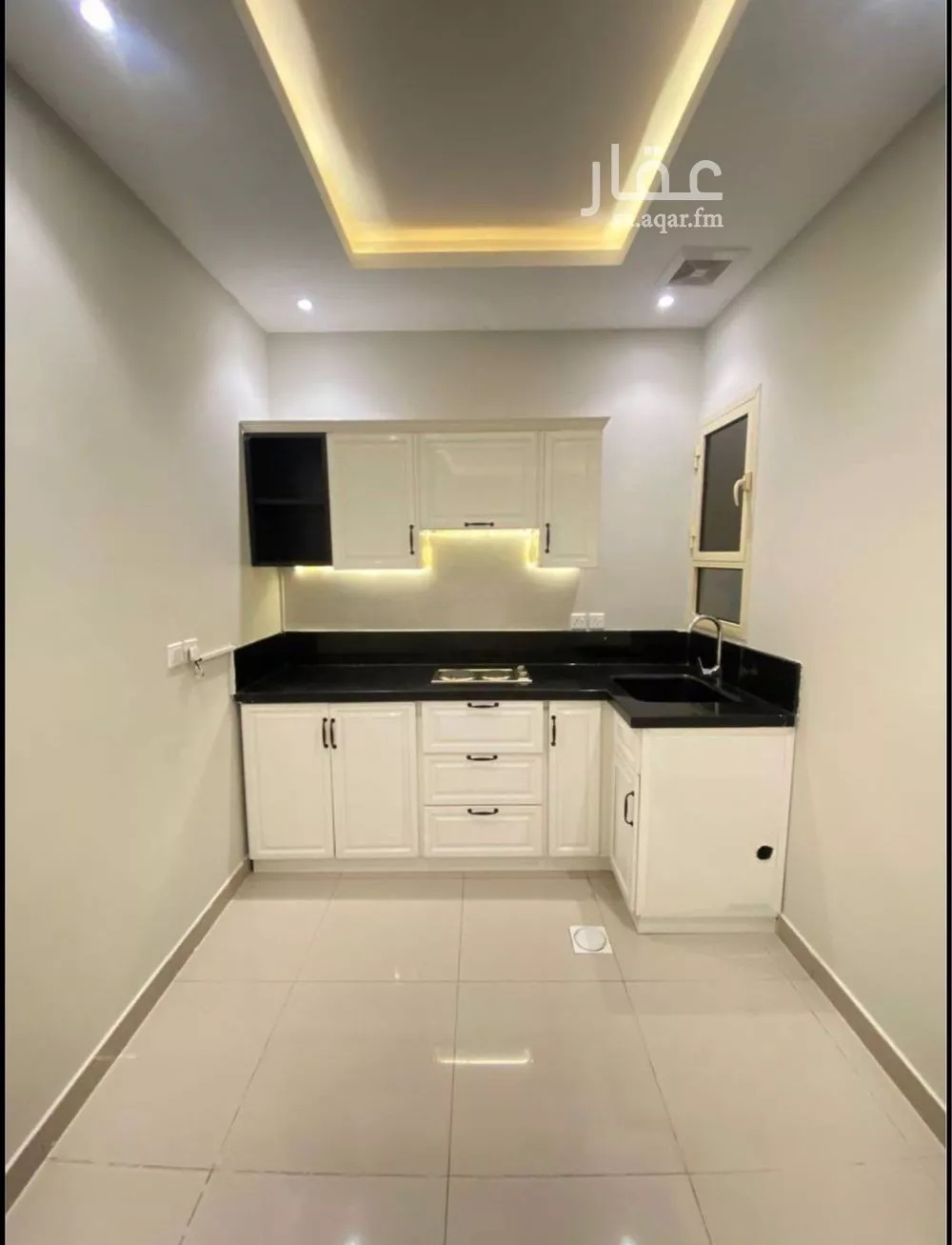 شقة 1 غرف في الملقا 3