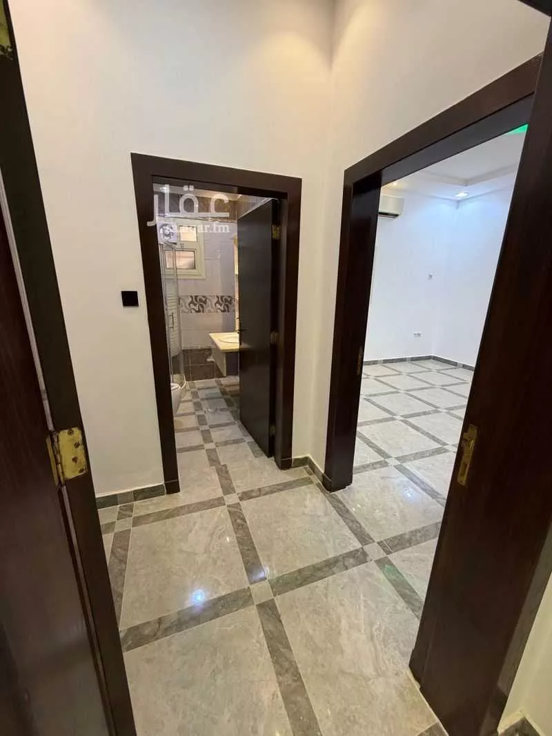 4 bedroom apartment in Al Rawabi, Riyadh 17