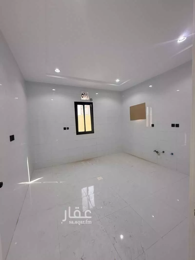 6 bedroom villa in King Fahd 2
