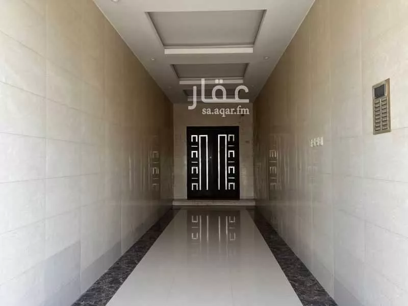 شقة 4 غرف في السعادة 3