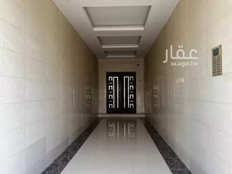 شقة 4 غرف في السعادة 5